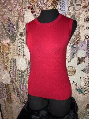 Ann Taylor Red Sleeveless Knit Shell
